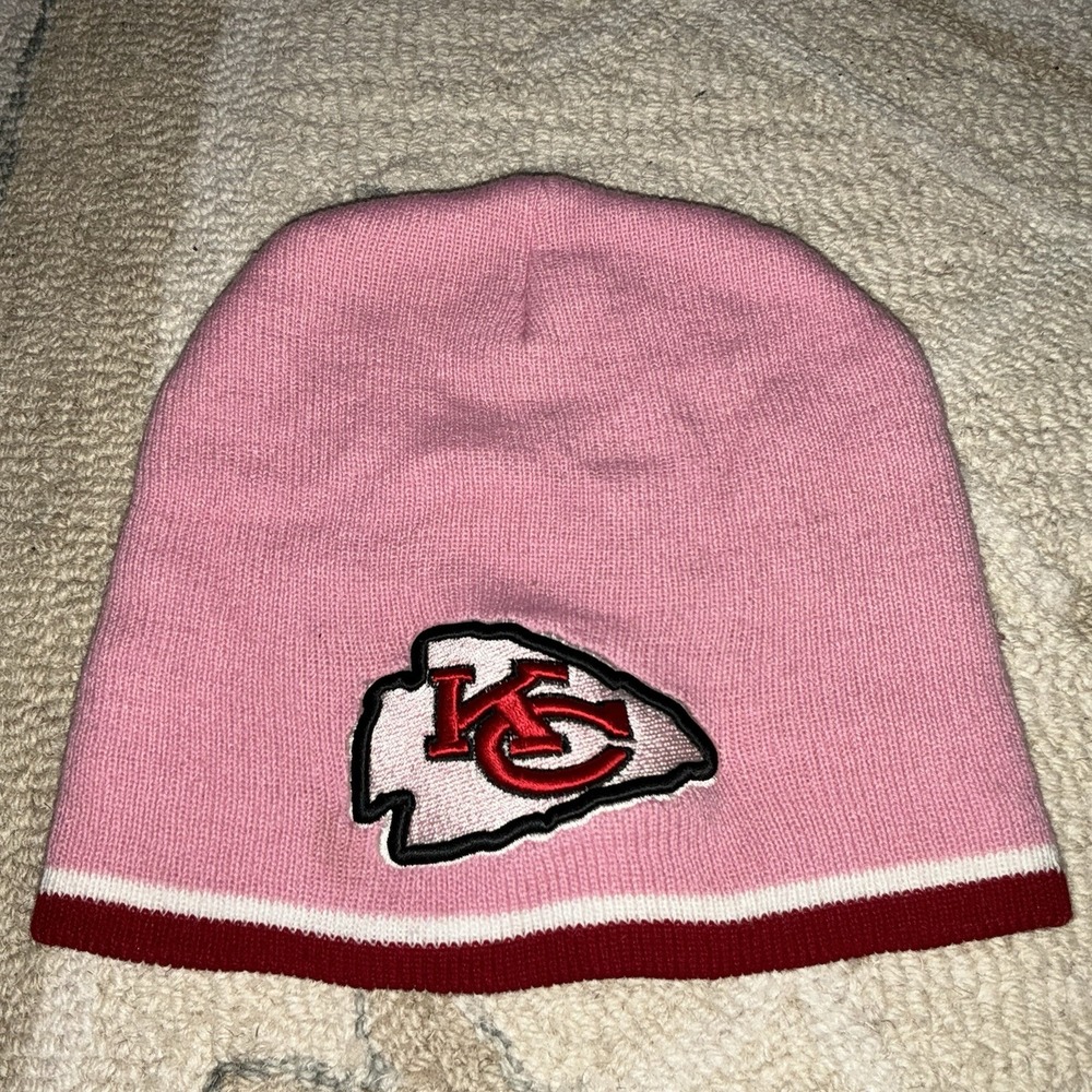 NWT Pink NFL Kansas City Chiefs Cuffed Beanie‎ One Size Fits Most
